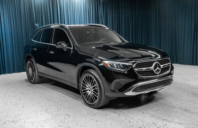 2025 Mercedes-Benz GLC 300 SUV