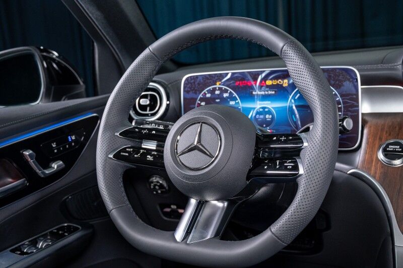 2025 Mercedes-Benz GLC 350e 4MATIC&reg; SUV Scottsdale AZ