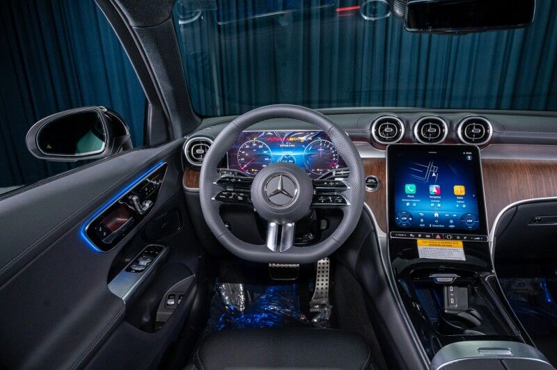 2025 Mercedes-Benz GLC 350e 4MATIC&reg; SUV Scottsdale AZ