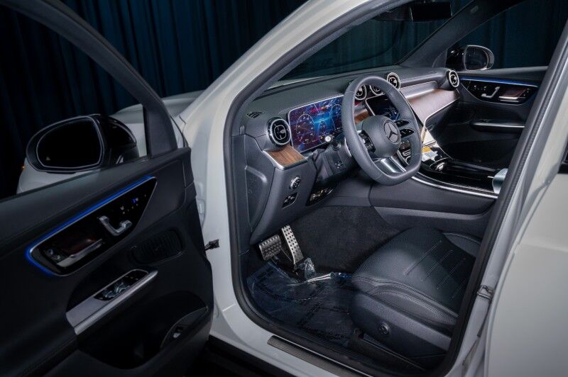 2025 Mercedes-Benz GLC 350e 4MATIC&reg; SUV Scottsdale AZ