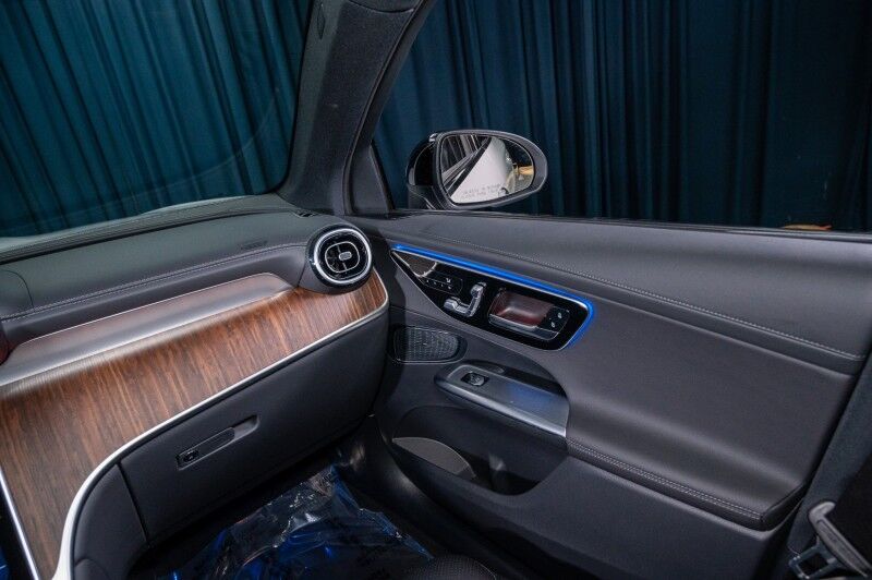 2025 Mercedes-Benz GLC 350e 4MATIC&reg; SUV Scottsdale AZ