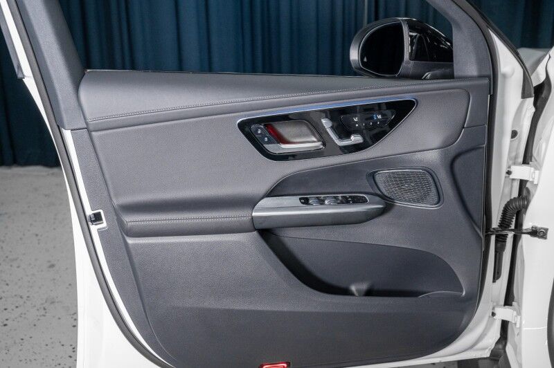 2025 Mercedes-Benz GLC 350e 4MATIC&reg; SUV Scottsdale AZ