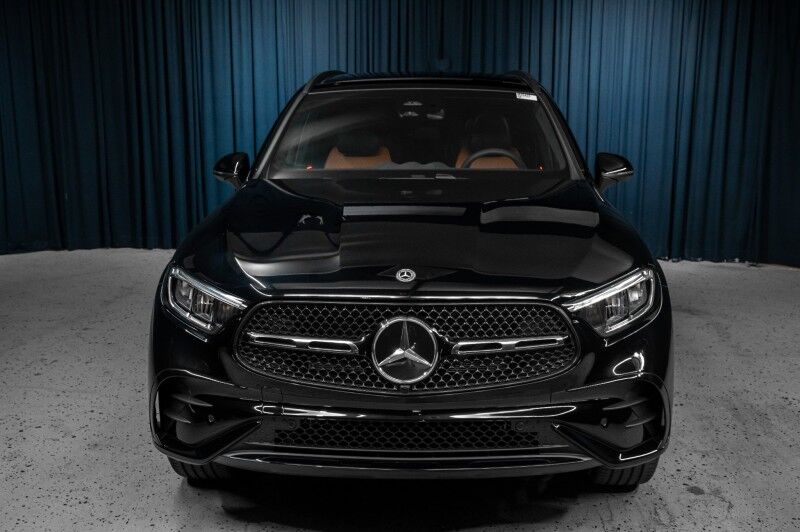 2025 Mercedes-Benz GLC 350e 4MATIC&reg; SUV