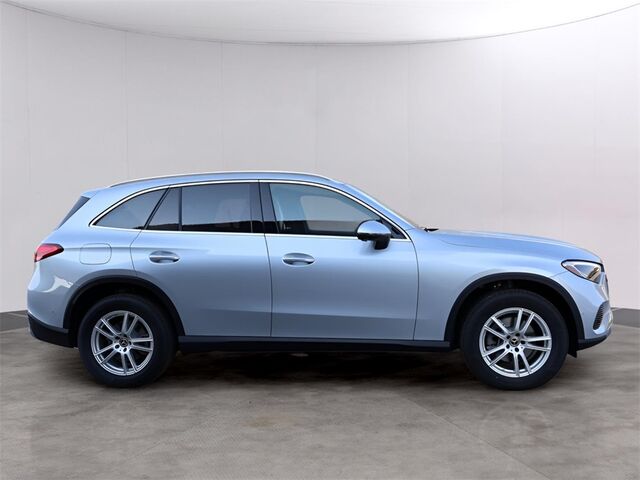 2025 Mercedes-Benz GLC GLC 300 Merriam KS