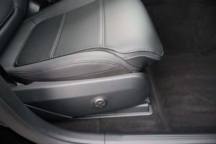 2025 Mercedes-Benz GLC GLC 300 Merriam KS