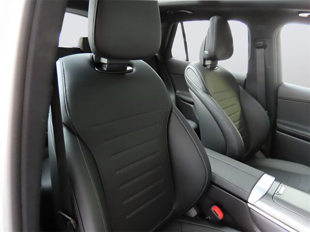 2025 Mercedes-Benz GLC GLC 300 Merriam KS