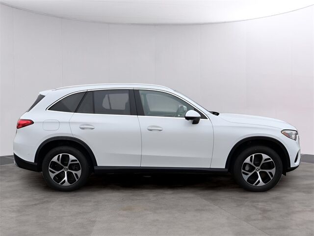 2025 Mercedes-Benz GLC GLC 350e Merriam KS