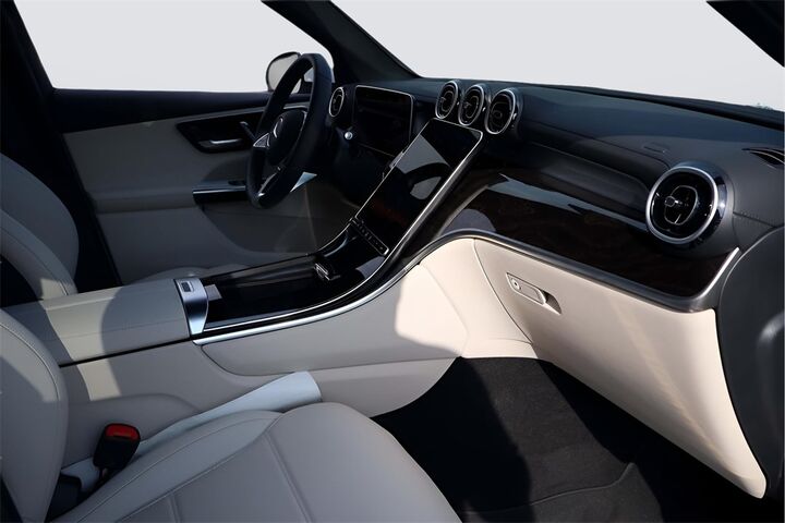 2025 Mercedes-Benz GLC GLC 350e Merriam KS