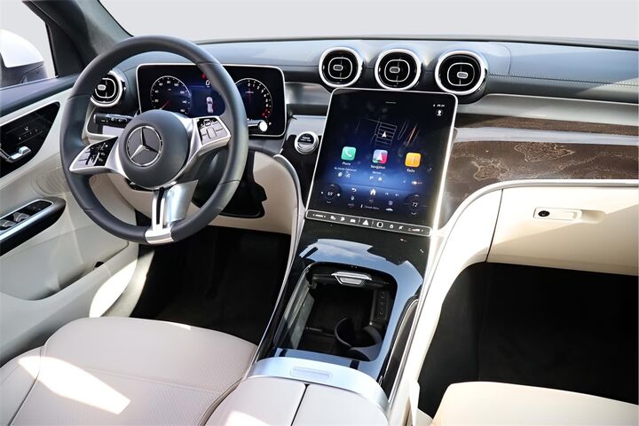 2025 Mercedes-Benz GLC GLC 350e Merriam KS