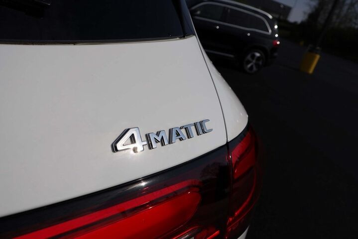 2025 Mercedes-Benz GLC GLC 350e Merriam KS