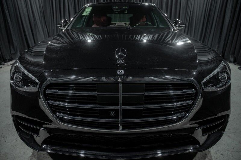 2025 Mercedes-Benz S-Class S 580 4MATIC&reg; Sedan