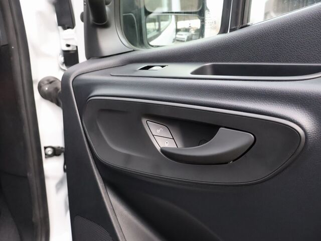 2025 Mercedes-Benz Sprinter 2500 Cargo 144 WB Merriam KS