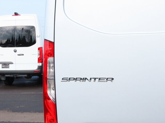 2025 Mercedes-Benz Sprinter 2500 Cargo 144 WB Merriam KS