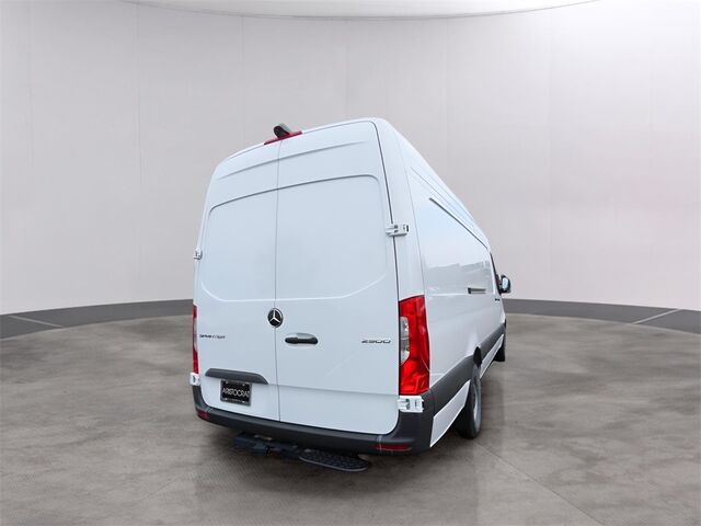 2025 Mercedes-Benz Sprinter 2500 Cargo 170 WB Merriam KS