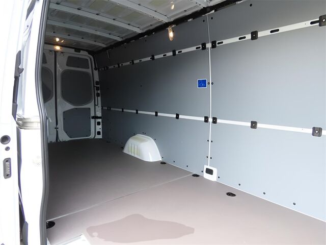 2025 Mercedes-Benz Sprinter 2500 Cargo 170 WB Merriam KS