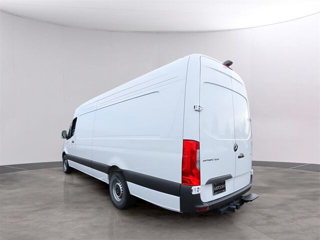 2025 Mercedes-Benz Sprinter 2500 Cargo 170 WB Merriam KS