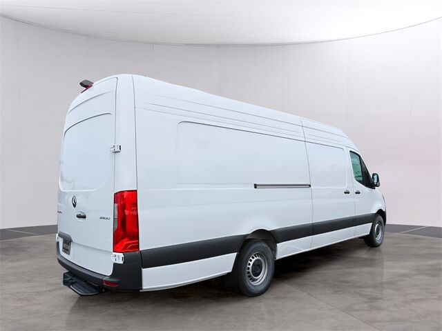 2025 Mercedes-Benz Sprinter 2500 Cargo 170 WB Merriam KS