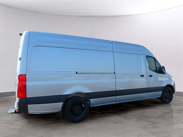 2025 Mercedes-Benz Sprinter 2500 Cargo 170 WB Merriam KS