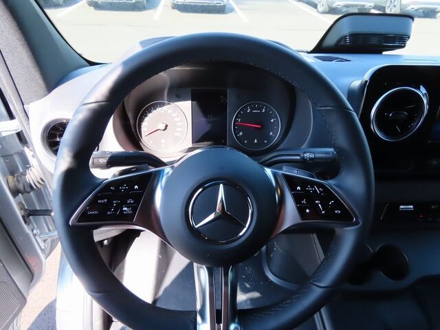 2025 Mercedes-Benz Sprinter 2500 Cargo 170 WB Merriam KS