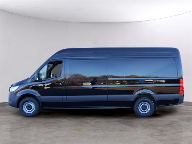 2025 Mercedes-Benz Sprinter 2500 Cargo 170 WB Merriam KS