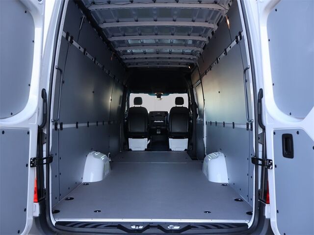 2025 Mercedes-Benz Sprinter 2500 Cargo 170 WB Merriam KS