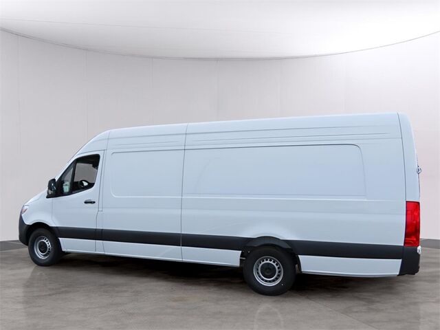 2025 Mercedes-Benz Sprinter 2500 Cargo 170 WB Merriam KS