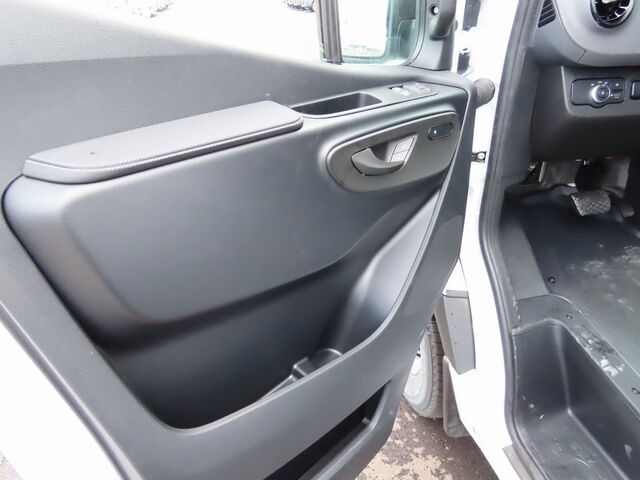 2025 Mercedes-Benz Sprinter 2500 Cargo 170 WB Merriam KS