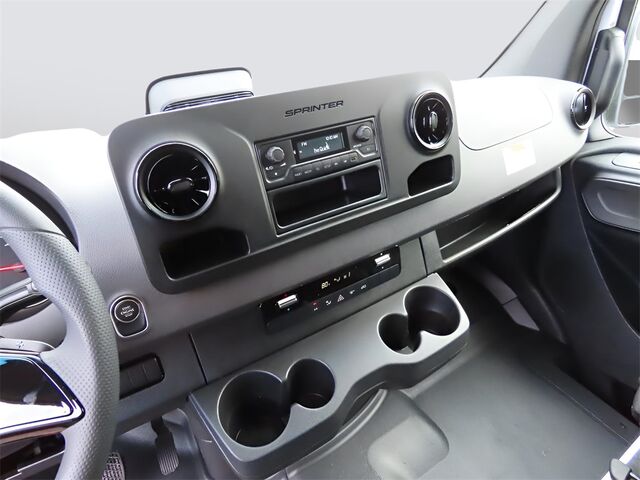 2025 Mercedes-Benz Sprinter 2500 Cargo 170 WB Merriam KS