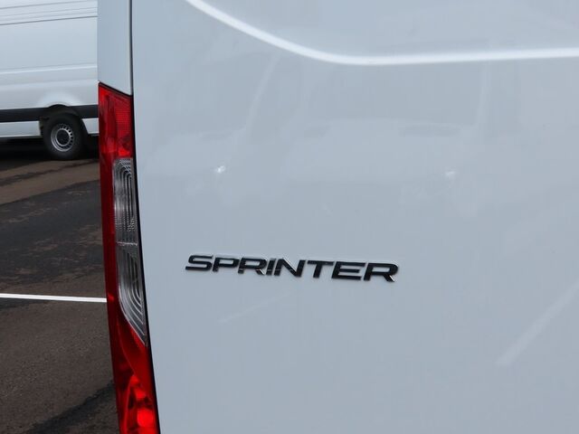 2025 Mercedes-Benz Sprinter 2500 Cargo 170 WB Merriam KS