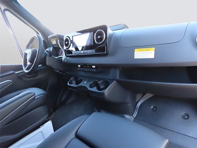2025 Mercedes-Benz Sprinter 2500 Passenger 144 WB Merriam KS