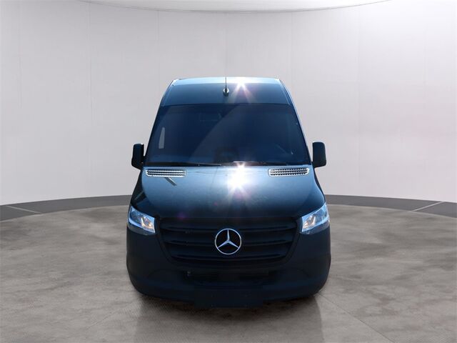 2025 Mercedes-Benz Sprinter 2500 Passenger 144 WB Merriam KS