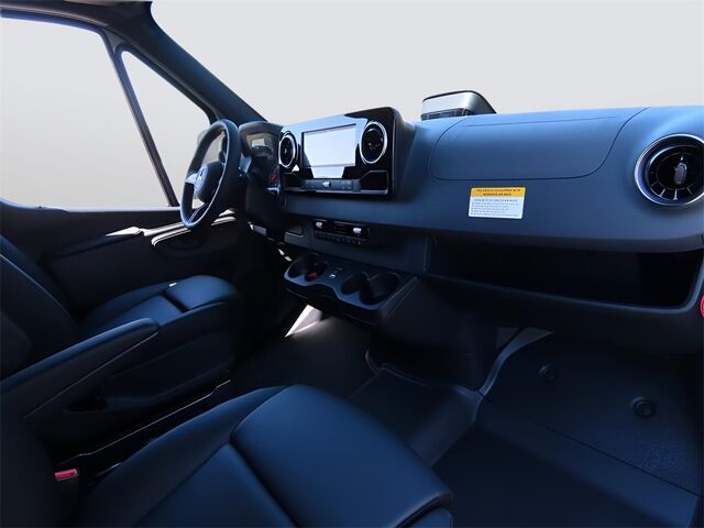 2025 Mercedes-Benz Sprinter 2500 Passenger 144 WB Merriam KS