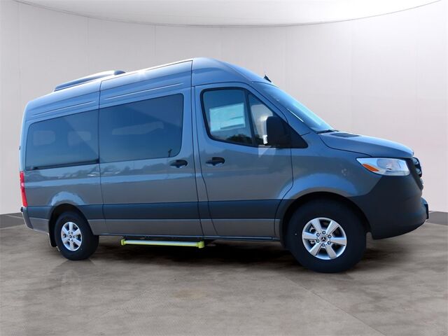 2025 Mercedes-Benz Sprinter 2500 Passenger 144 WB Merriam KS
