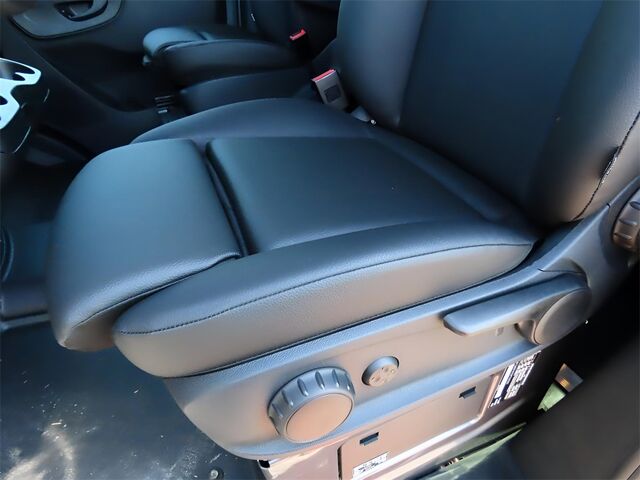 2025 Mercedes-Benz Sprinter 2500 Passenger 144 WB Merriam KS