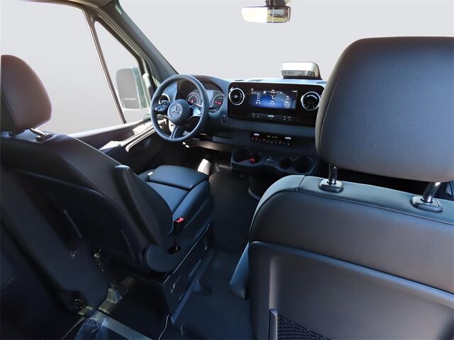 2025 Mercedes-Benz Sprinter 2500 Passenger 144 WB Merriam KS