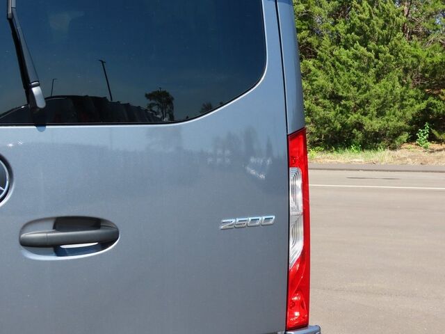 2025 Mercedes-Benz Sprinter 2500 Passenger 144 WB Merriam KS