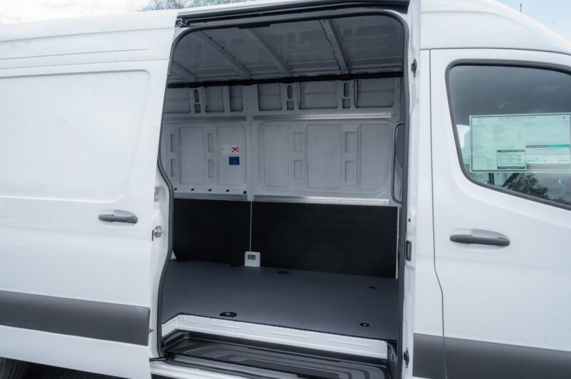 2025 Mercedes-Benz Sprinter Cargo Van 2500 High Roof I4 Diesel 170 RWD Peoria AZ