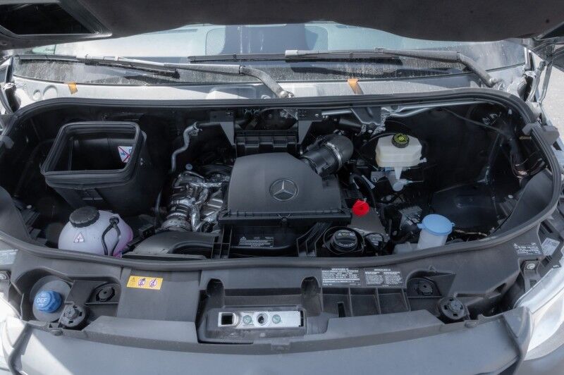 2025 Mercedes-Benz Sprinter Cargo Van 2500 High Roof I4 Diesel HO 170 RWD Peoria AZ