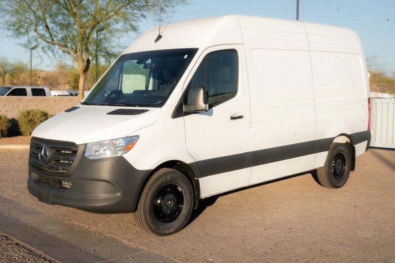 2025 Mercedes-Benz Sprinter Cargo Van 2500 Standard Roof I4 Diesel 144 RWD
