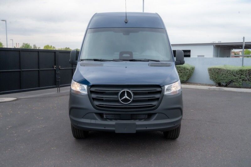 2025 Mercedes-Benz Sprinter Cargo Van 2500 Standard Roof I4 Diesel 144 RWD