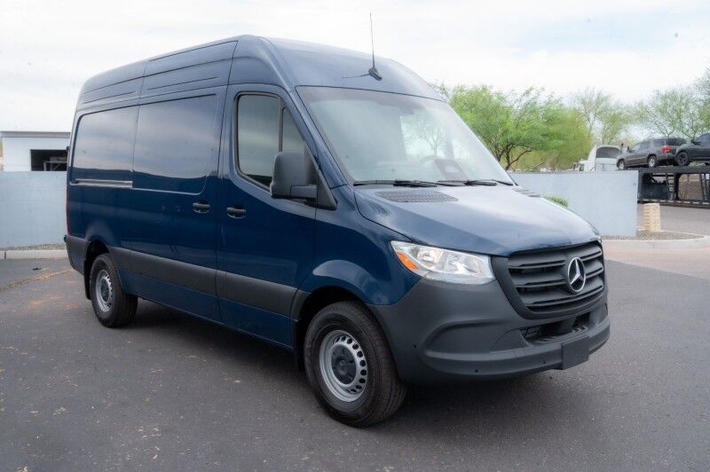 2025 Mercedes-Benz Sprinter Cargo Van 2500 Standard Roof I4 Diesel 144 RWD