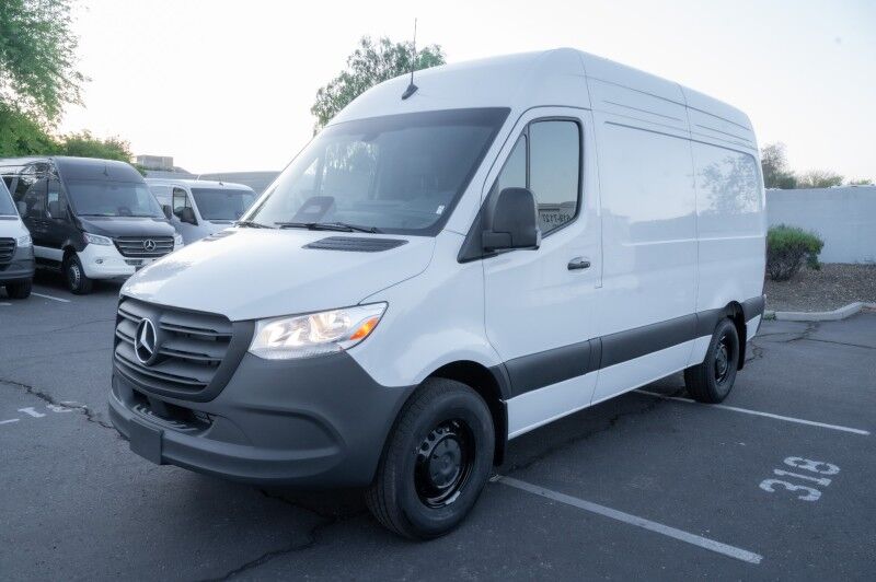 2025 Mercedes-Benz Sprinter Cargo Van 2500 Standard Roof I4 Diesel 144 RWD