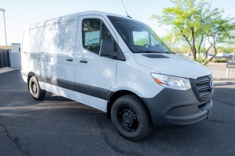 2025 Mercedes-Benz Sprinter Cargo Van 2500 Standard Roof I4 Diesel 144 RWD