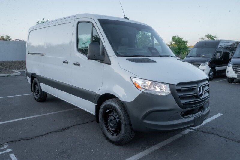2025 Mercedes-Benz Sprinter Cargo Van 2500 Standard Roof I4 Diesel 144 RWD