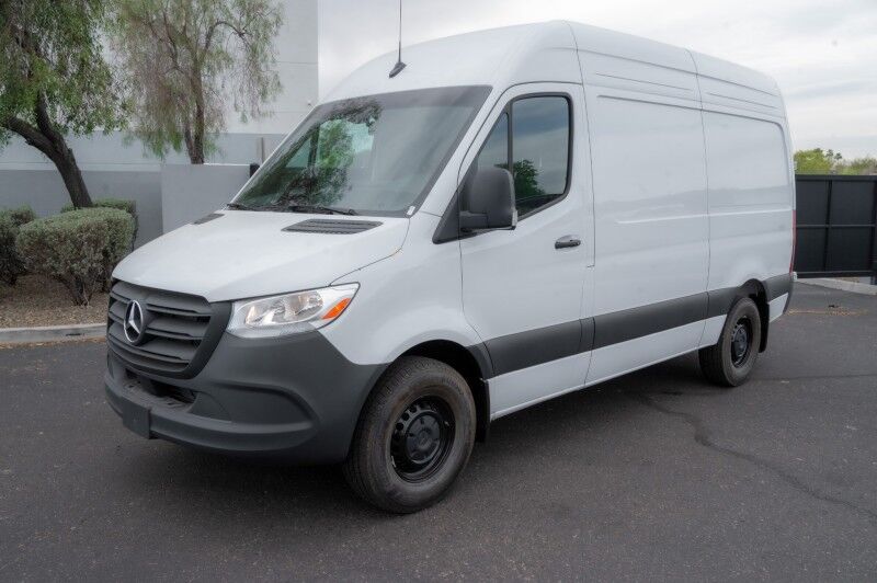 2025 Mercedes-Benz Sprinter Cargo Van 2500 Standard Roof I4 Diesel HO 144 RWD