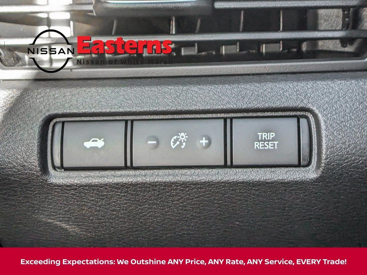 2025 Nissan Altima 2.5 SR White Marsh MD