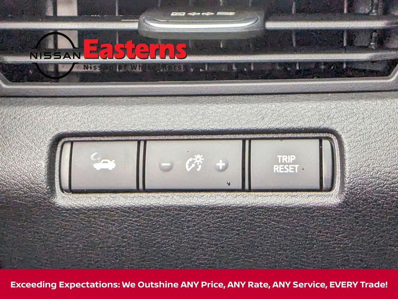 2025 Nissan Altima 2.5 SR White Marsh MD