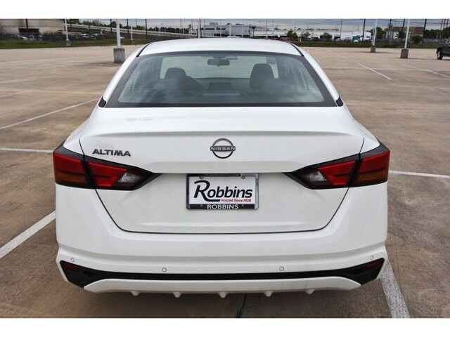 2025 Nissan Altima S