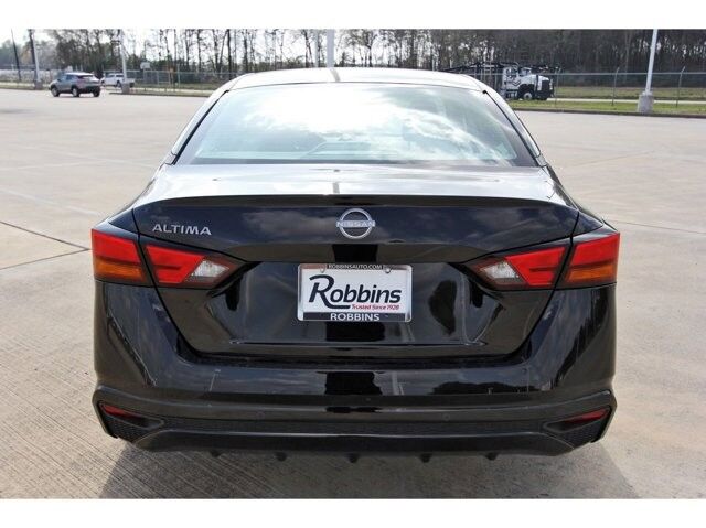 2025 Nissan Altima S