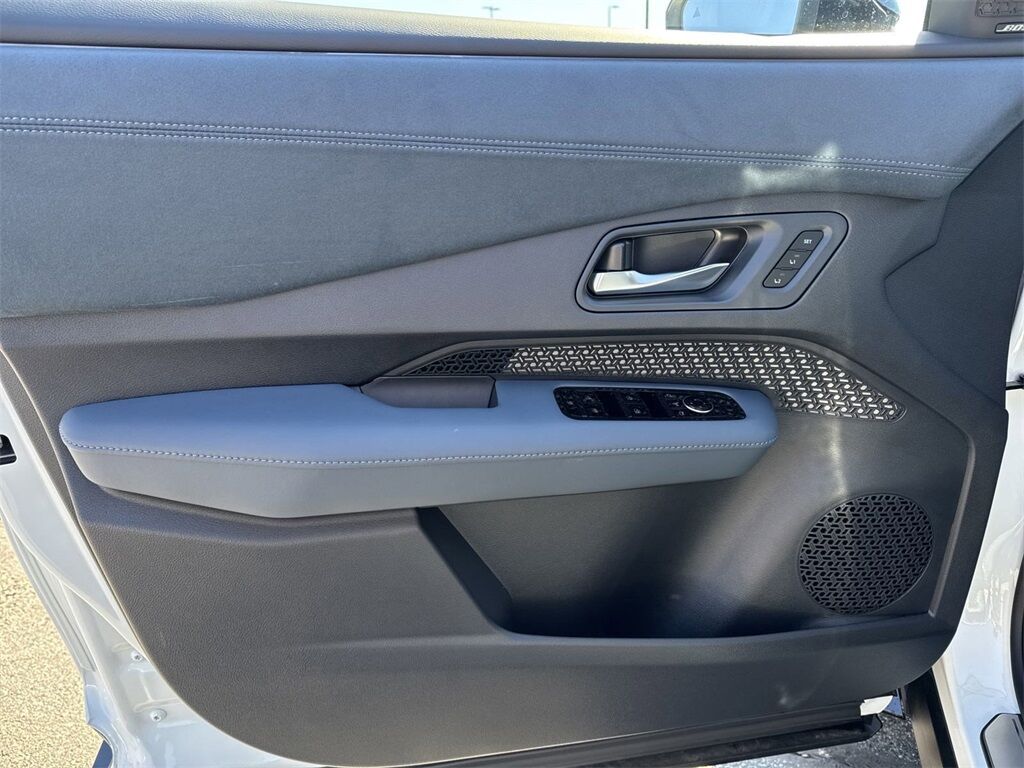 2025 Nissan Ariya PLATINUM+ e-4ORCE Kennesaw GA